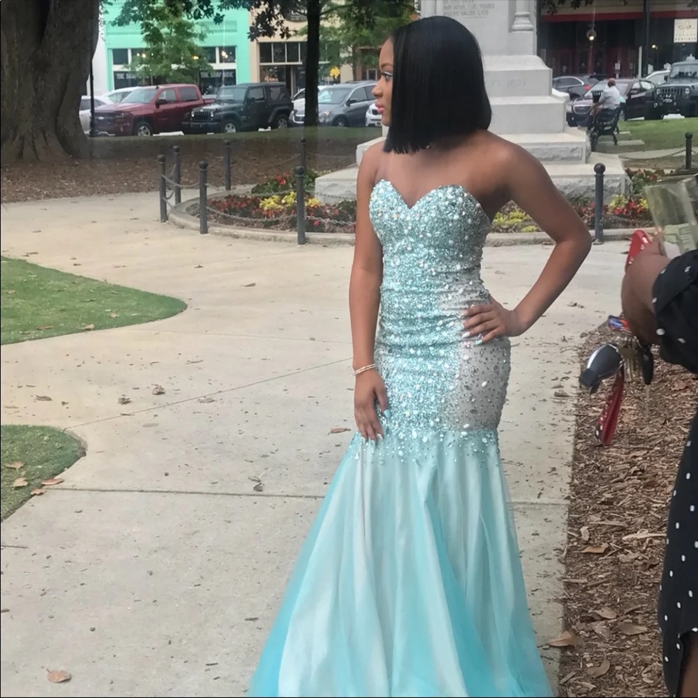 Prom dress